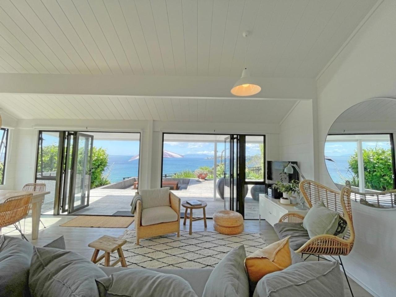 Seaview Estate - Stay Waiheke Onetangi Екстериор снимка