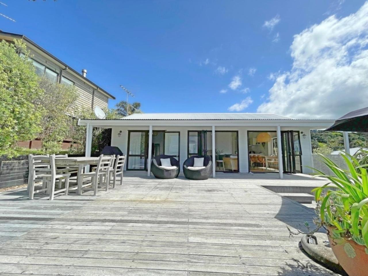Seaview Estate - Stay Waiheke Onetangi Екстериор снимка