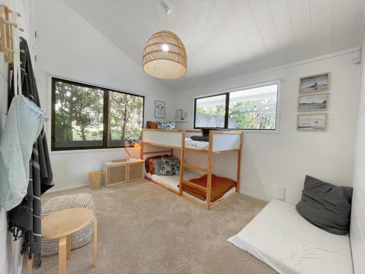 Seaview Estate - Stay Waiheke Onetangi Екстериор снимка