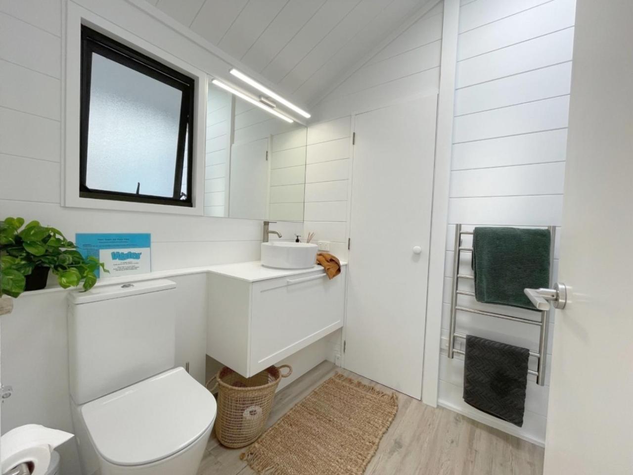 Seaview Estate - Stay Waiheke Onetangi Екстериор снимка