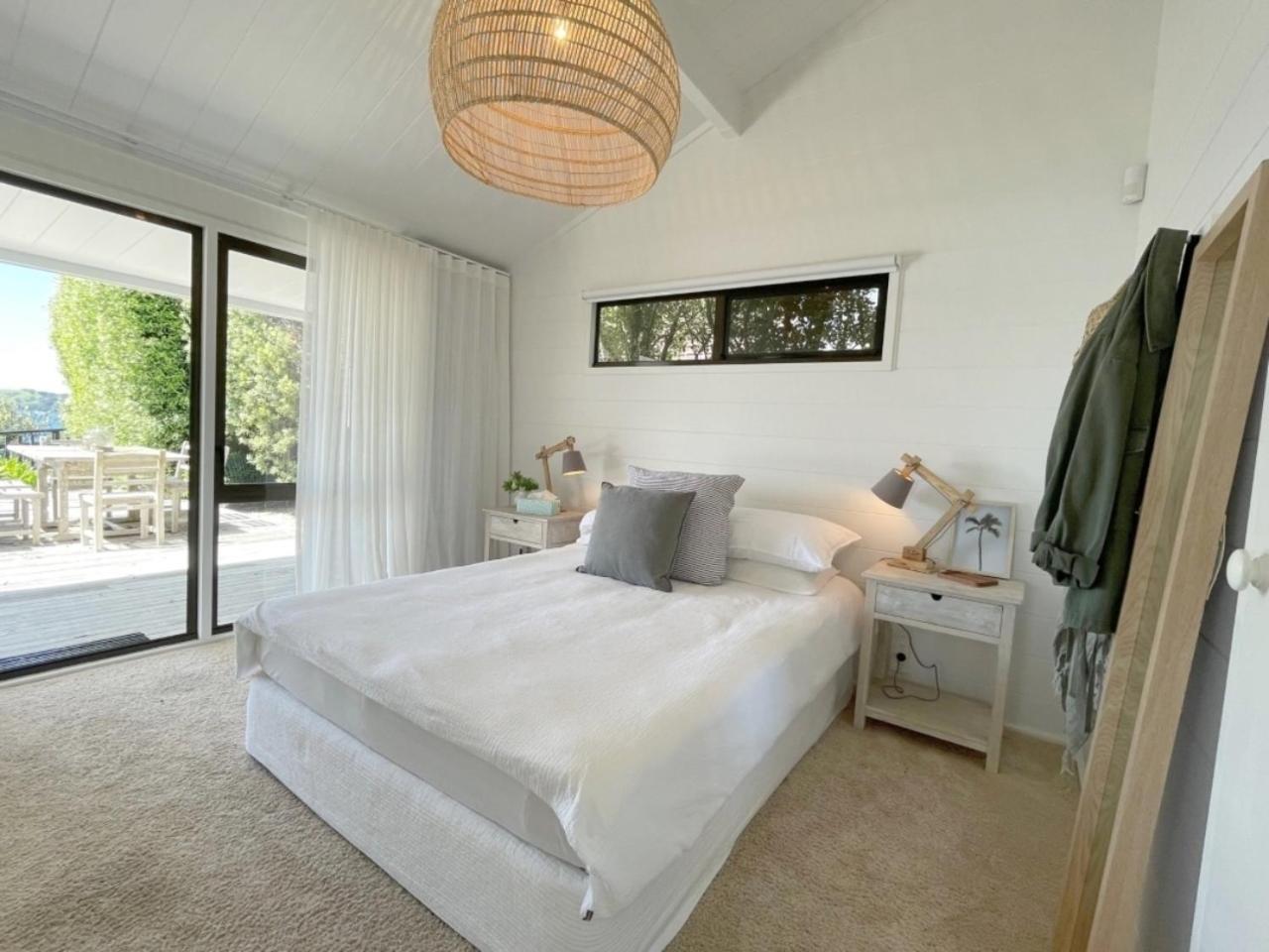 Seaview Estate - Stay Waiheke Onetangi Екстериор снимка